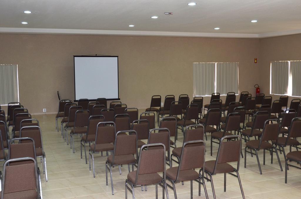 Hotel Sakr Rio Preto 3*